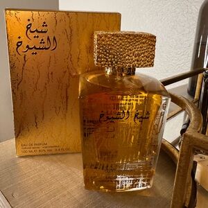 - Sheikh Al Shuyukh Luxe Edition Perfume